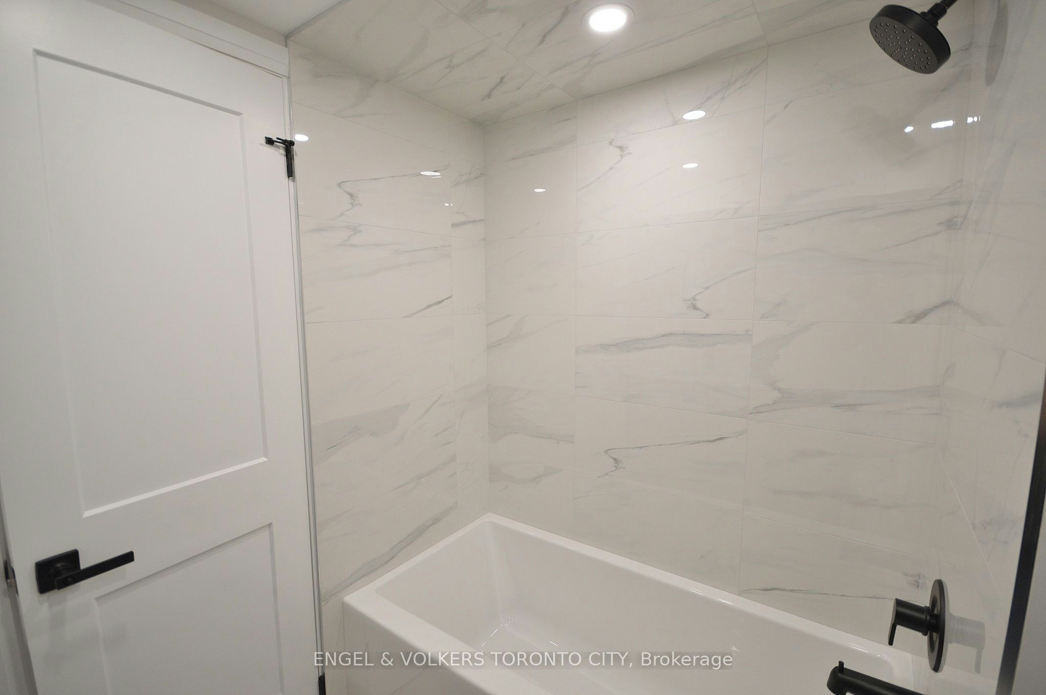 Basement-139 Queen Street, Newmarket, ON, L3Y 2E9 - 11