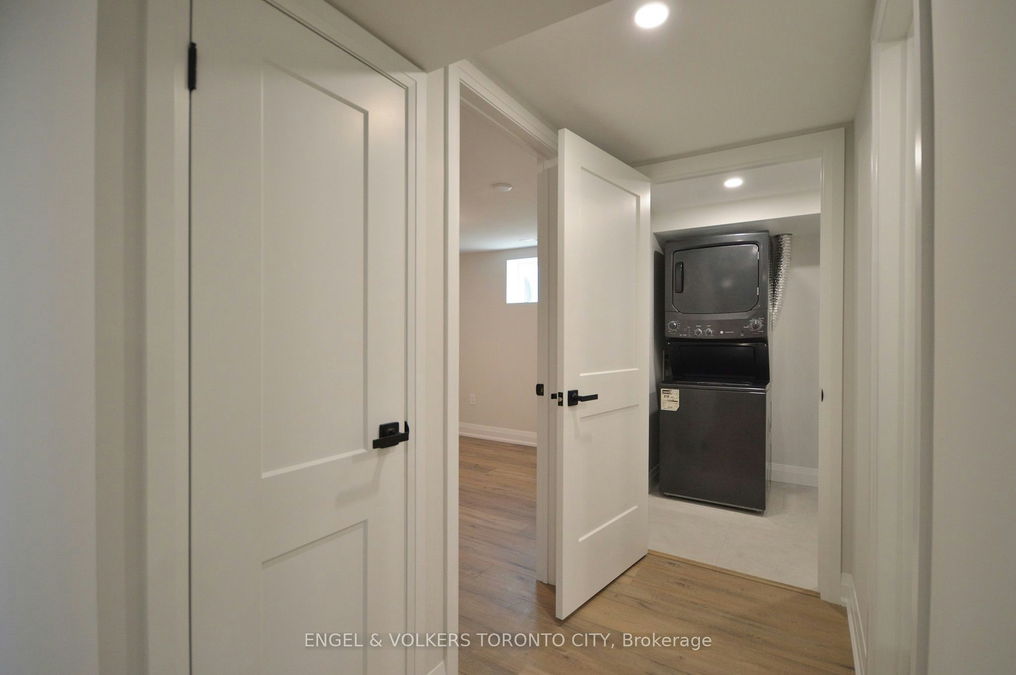 Basement-139 Queen Street, Newmarket, ON, L3Y 2E9 - 10