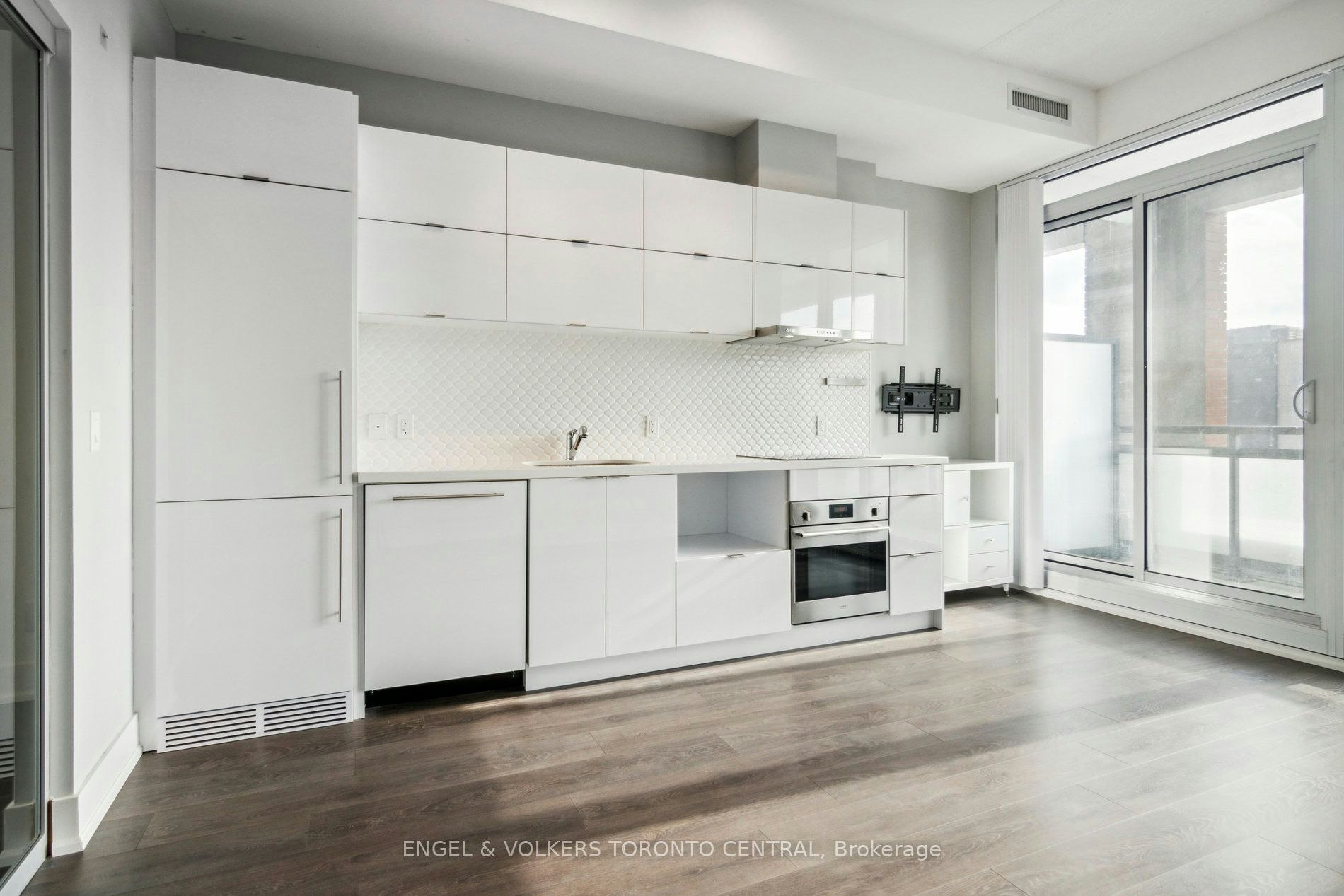 401-180 Enterprise Boulevard, Markham, ON, L6G 0B3 - 11