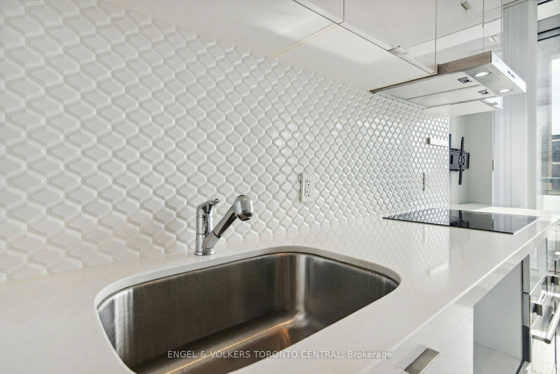 401-180 Enterprise Boulevard, Markham, ON, L6G 0B3 - 15