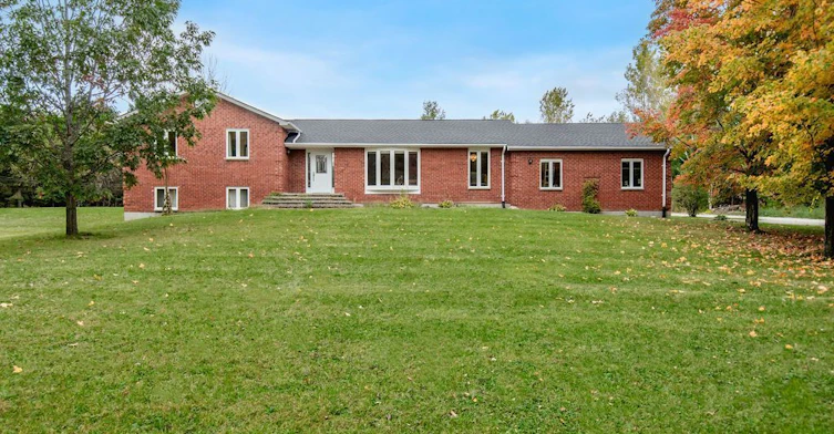 1650 7th Line, Innisfil, ON, L9S 4H3