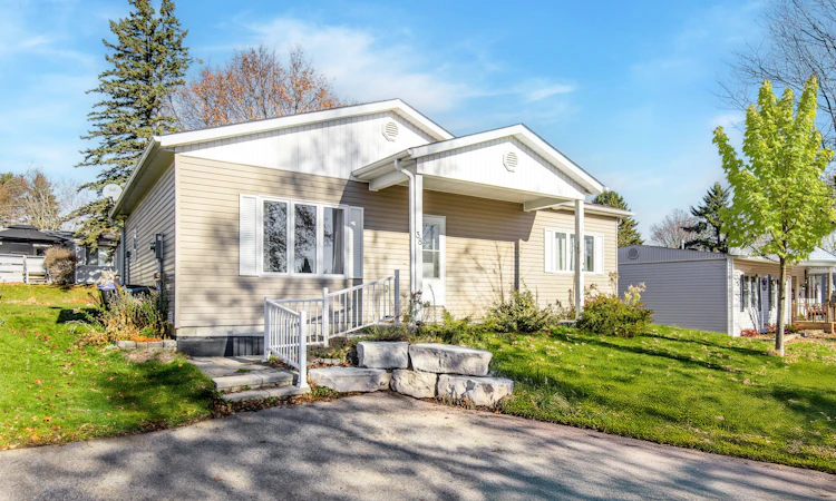 38 Linden Lane