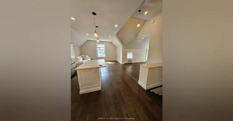 2nd Flr-85 Prospect Street W, Newmarket, ON, L4C 3T3 - 8
