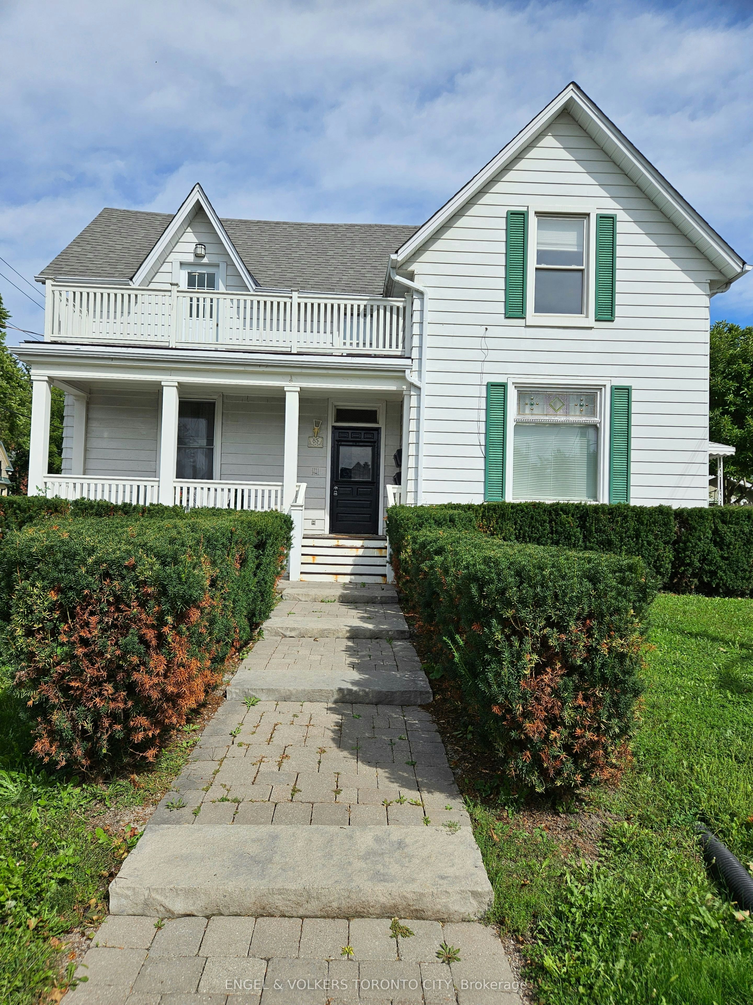 2nd Flr-85 Prospect Street W, Newmarket, ON, L4C 3T3
