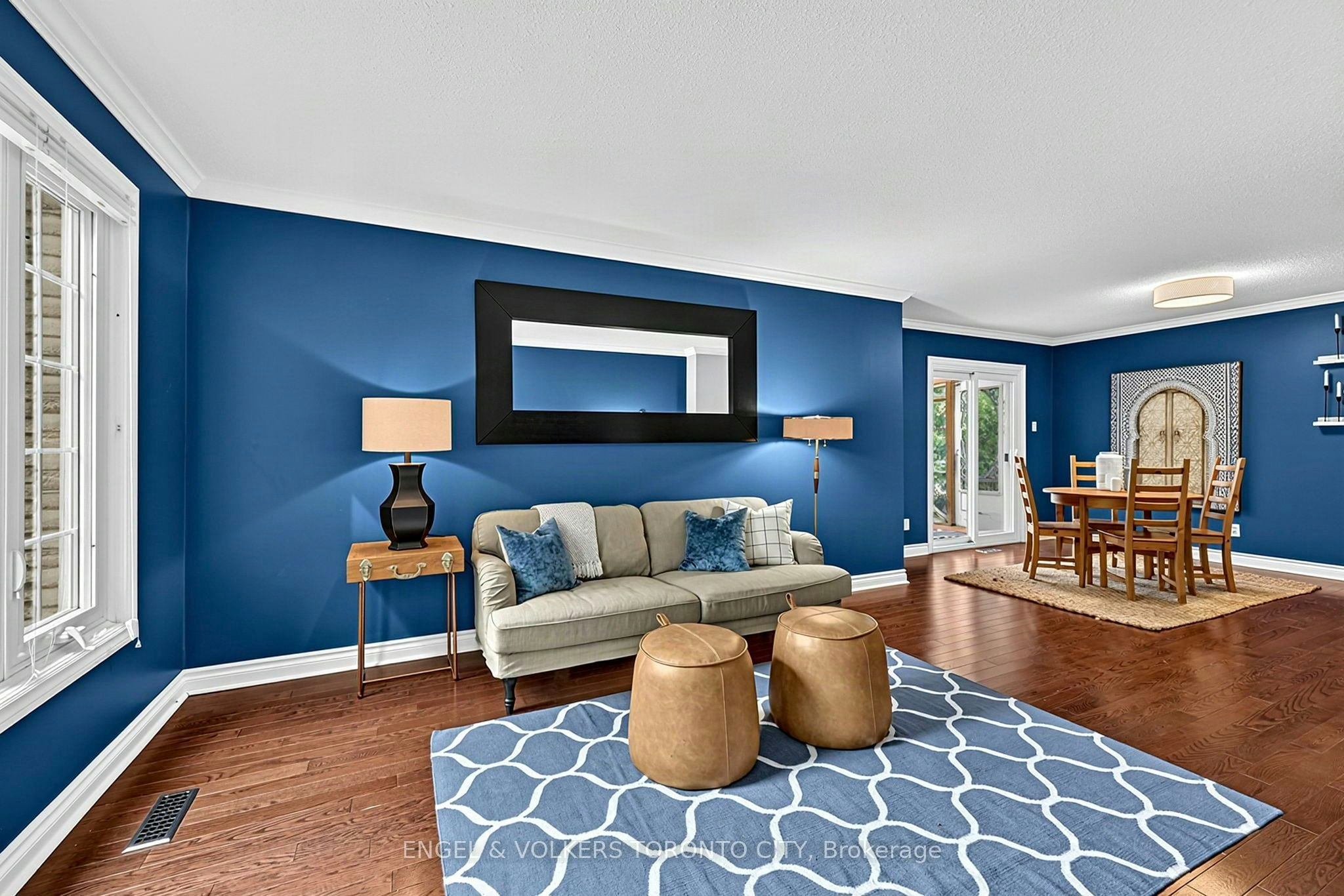 25 Cemetery Lane, Whitchurch-Stouffville, ON, L4A 6B2