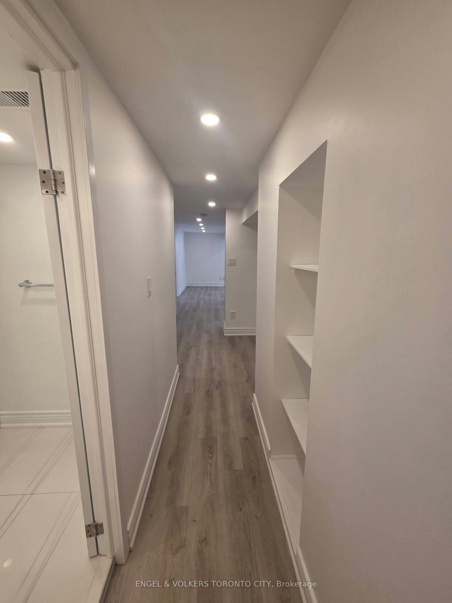 Basement-37 Newbury Drive, Newmarket, ON, L3Y 4P9 - 10