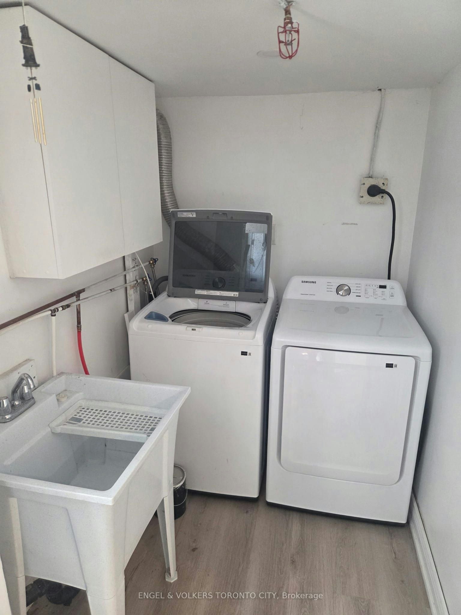 Basement-37 Newbury Drive, Newmarket, ON, L3Y 4P9 - 11