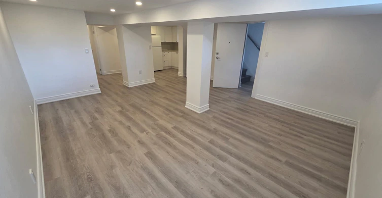 Basement-37 Newbury Drive, Newmarket, ON, L3Y 4P9 - 4