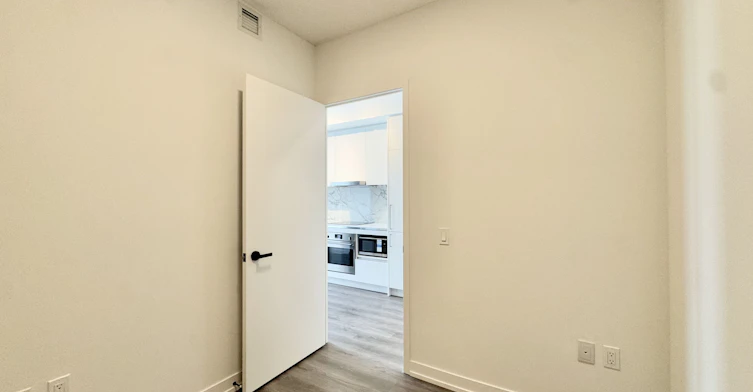 3203-225 Commerce Street, Vaughan, ON, L4K 0R1 - 13