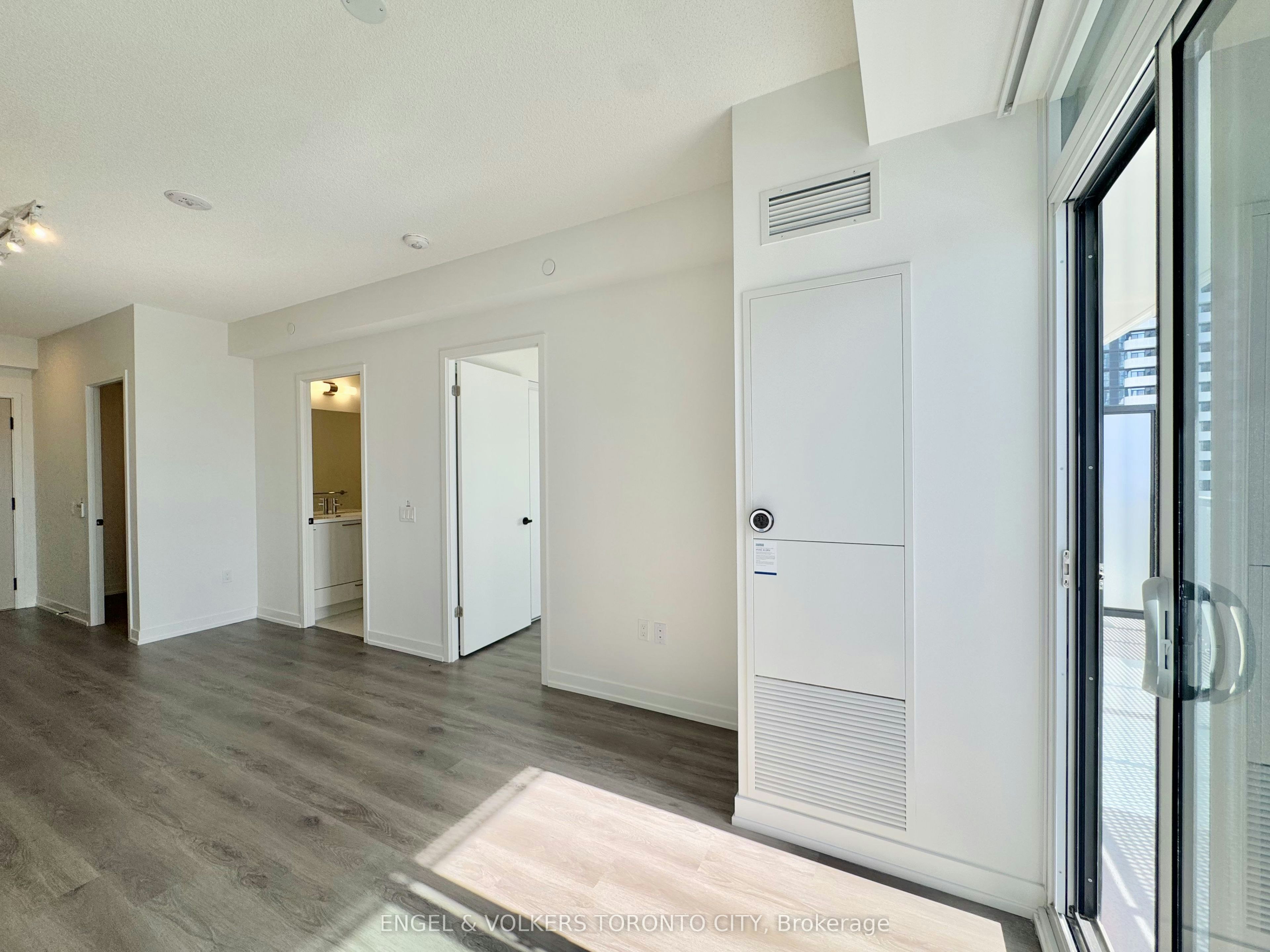3203-225 Commerce Street, Vaughan, ON, L4K 0R1 - 17