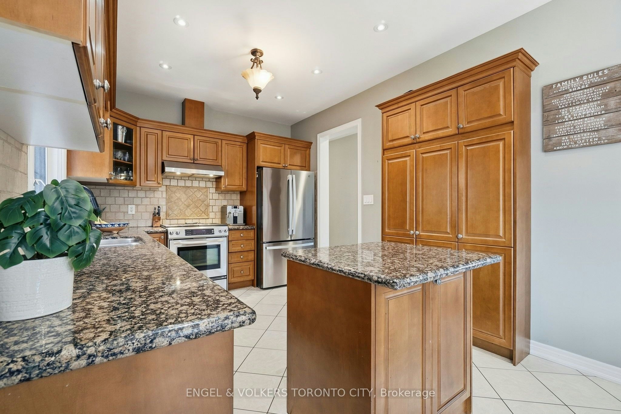 311 Maria Antonia Road, Vaughan, ON, L4H 2Z1 - 11