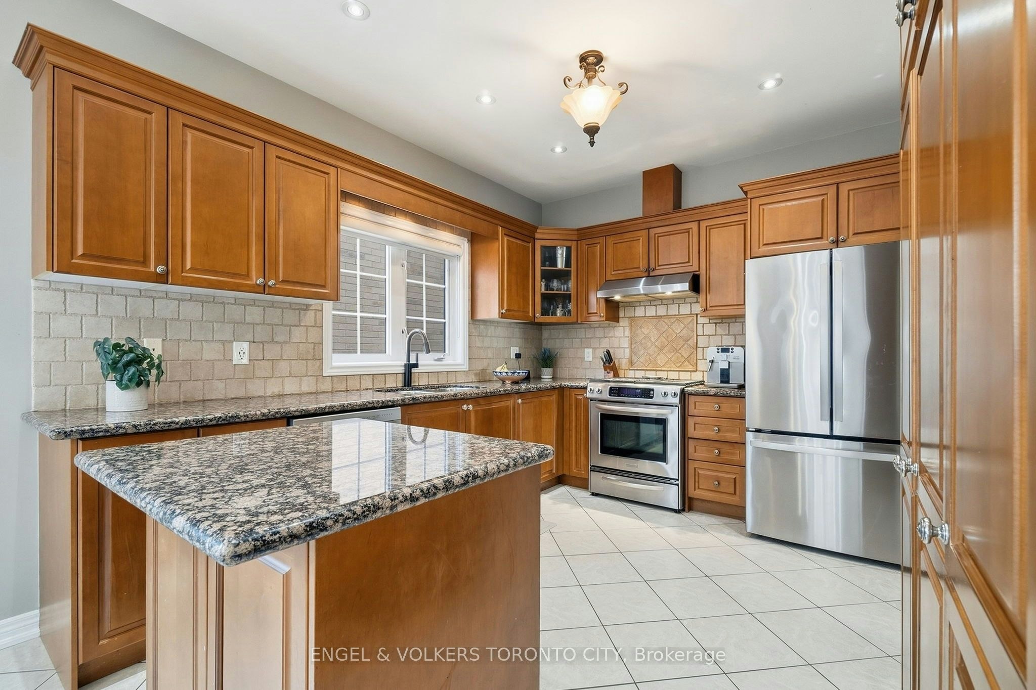 311 Maria Antonia Road, Vaughan, ON, L4H 2Z1 - 10