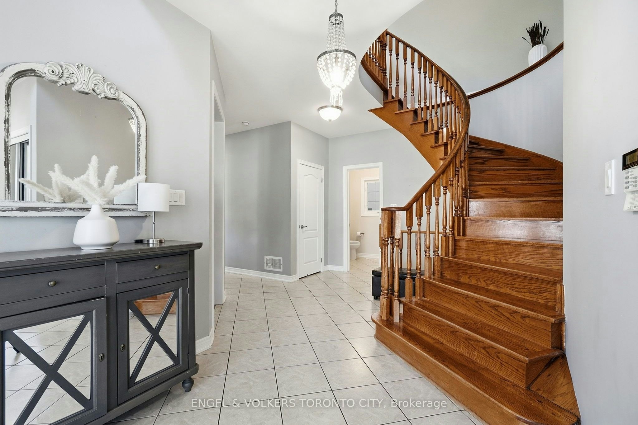 311 Maria Antonia Road, Vaughan, ON, L4H 2Z1 - 4