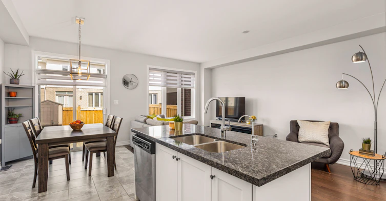 44 Clifford Crescent, New Tecumseth, ON, L0G 1W0 - 11