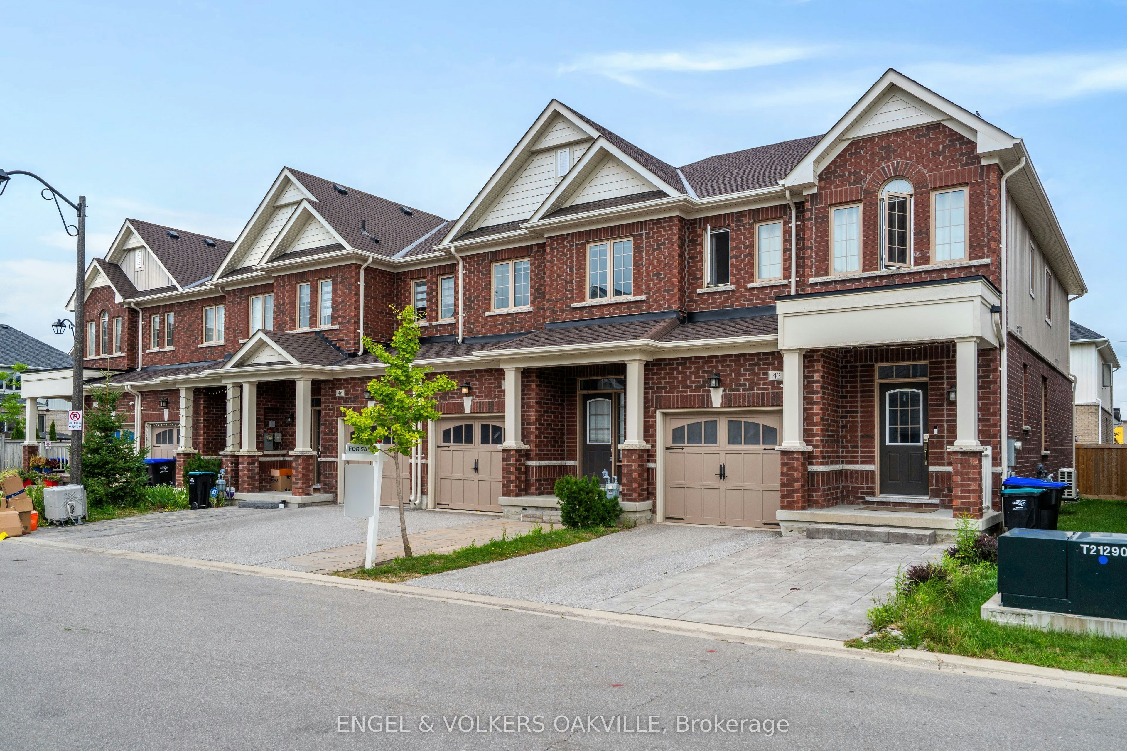 44 Clifford Crescent, New Tecumseth, ON, L0G 1W0 - 2