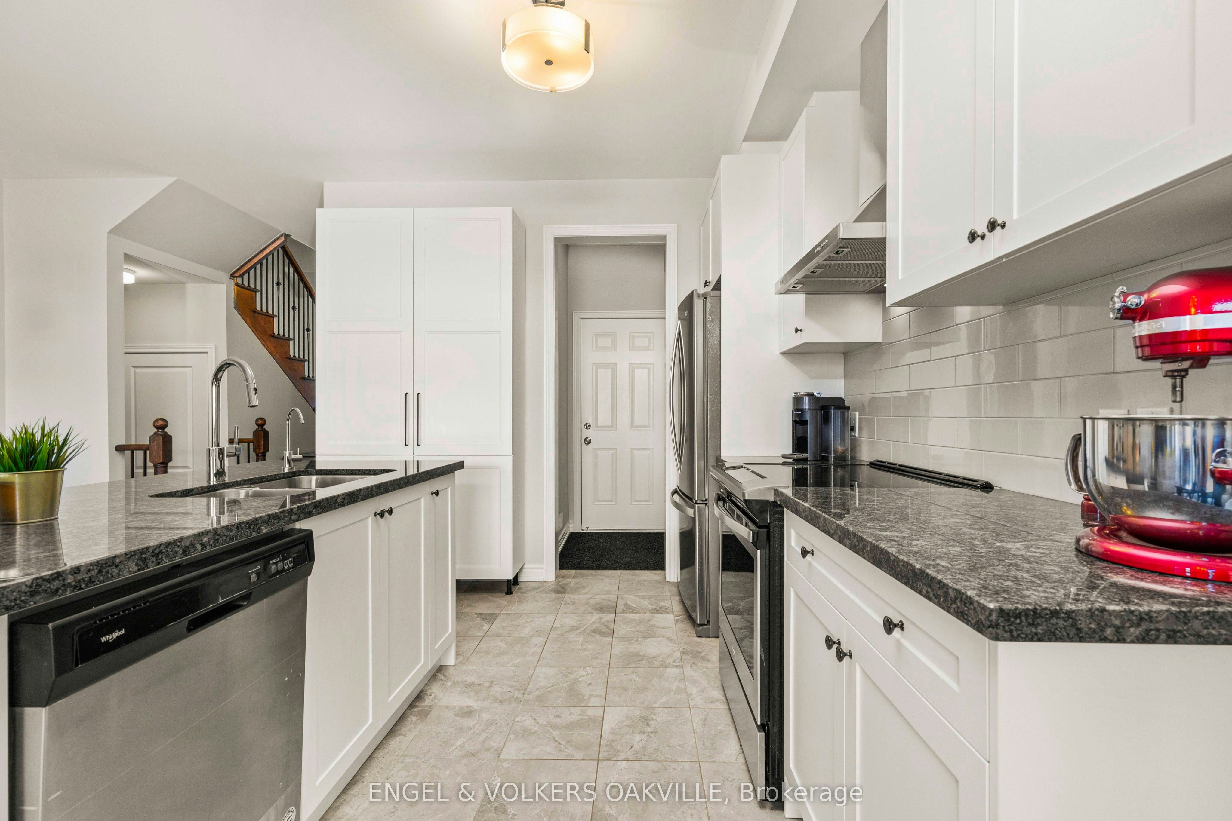44 Clifford Crescent, New Tecumseth, ON, L0G 1W0 - 16