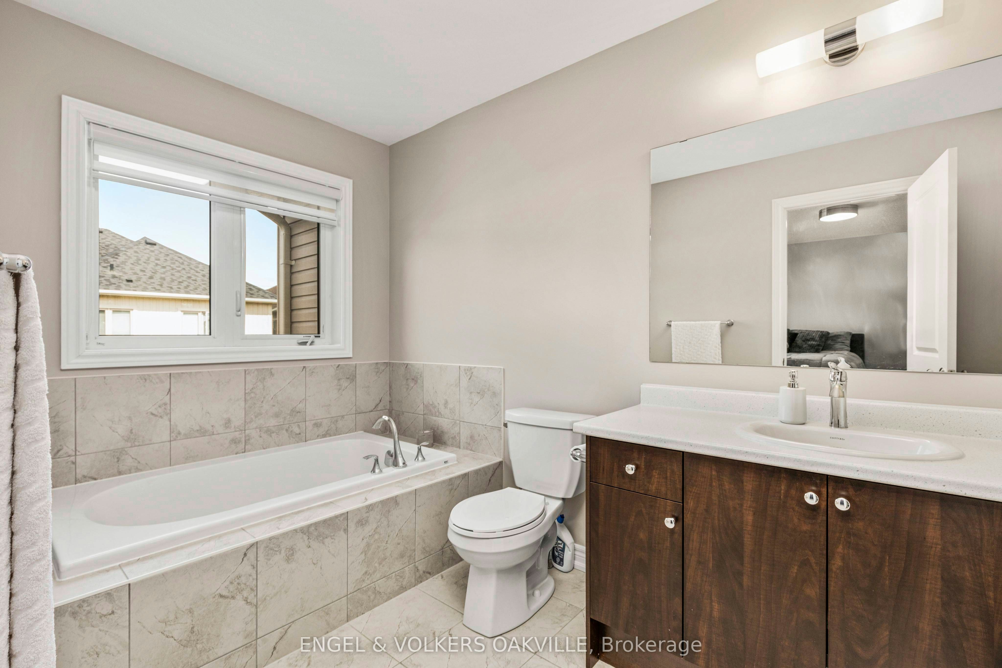 44 Clifford Crescent, New Tecumseth, ON, L0G 1W0 - 31