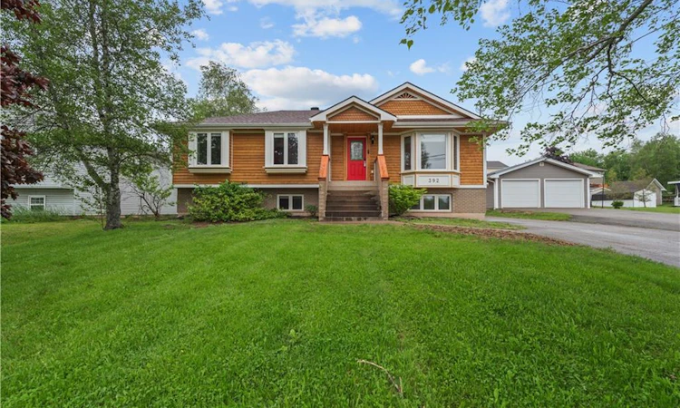 392 Fox Creek