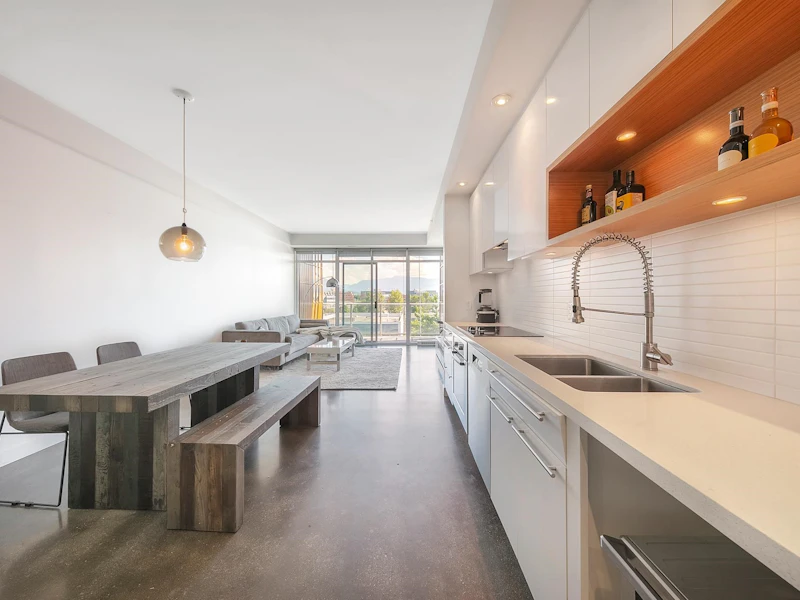 409 - 256 E 2nd Avenue, Vancouver BC V5T 0A7