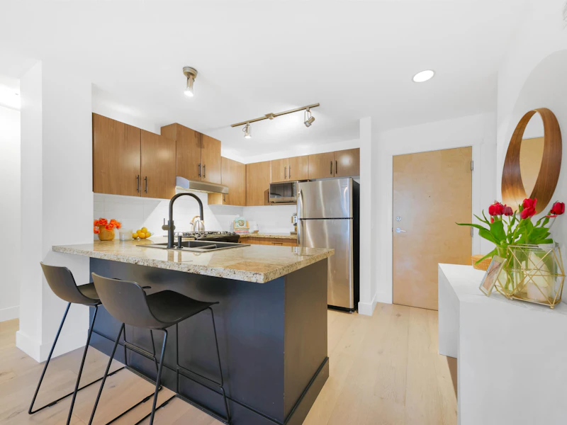 210 - 600 Klahanie Drive, Port Moody BC V3H 5L2