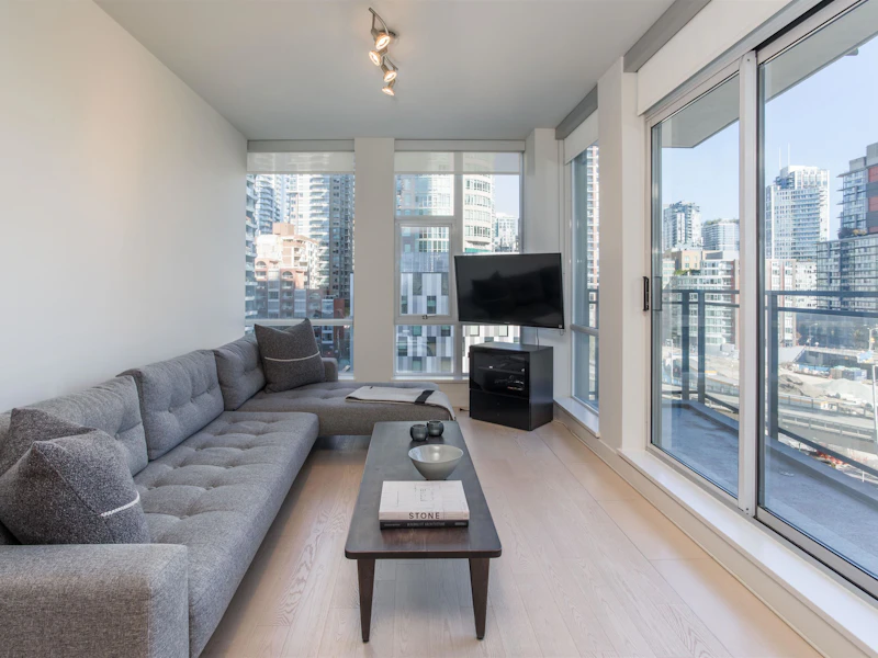 1002 - 1455 Howe Street, Vancouver BC V6Z 1C2