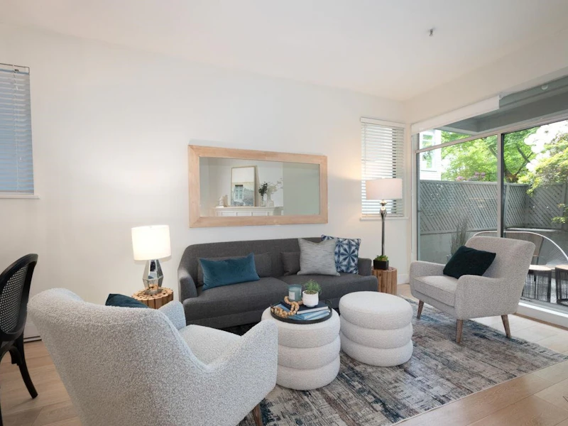 106 - 2250 W 3rd Avenue, Vancouver BC V6K 1L4