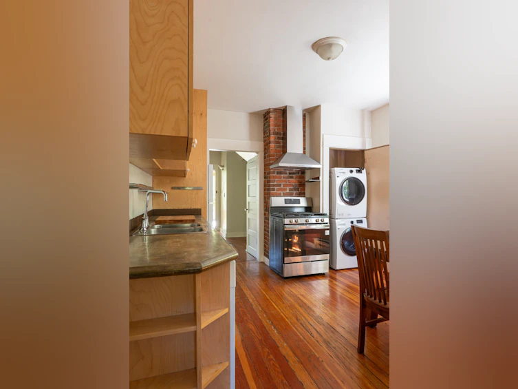 287 E 26th Avenue, Vancouver, BC, V5V 2H2 - 27