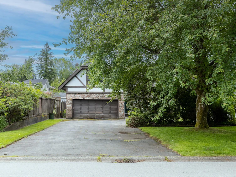3893 Brockton Crescent, North Vancouver, BC, V7G 2L6 - 4
