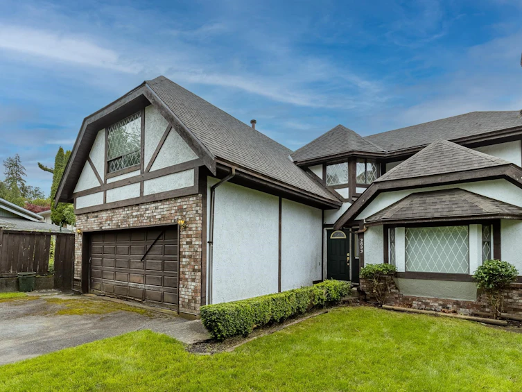 3893 Brockton Crescent, North Vancouver, BC, V7G 2L6 - 6