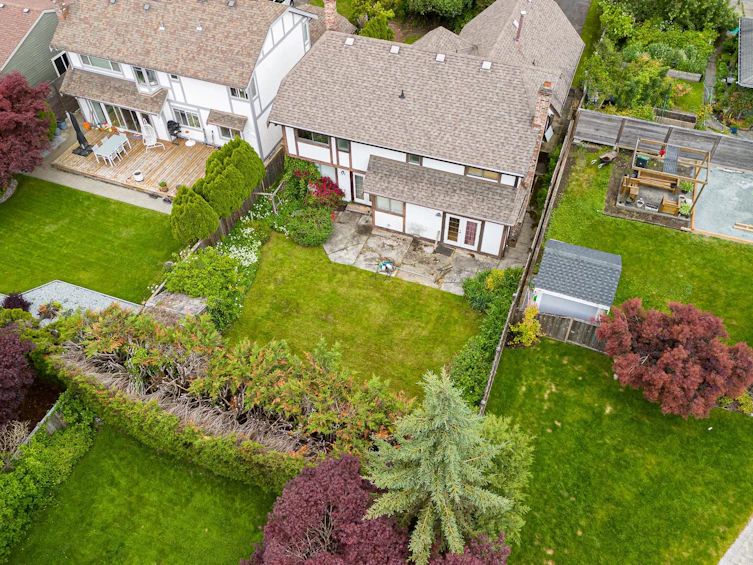 3893 Brockton Crescent, North Vancouver, BC, V7G 2L6 - 28