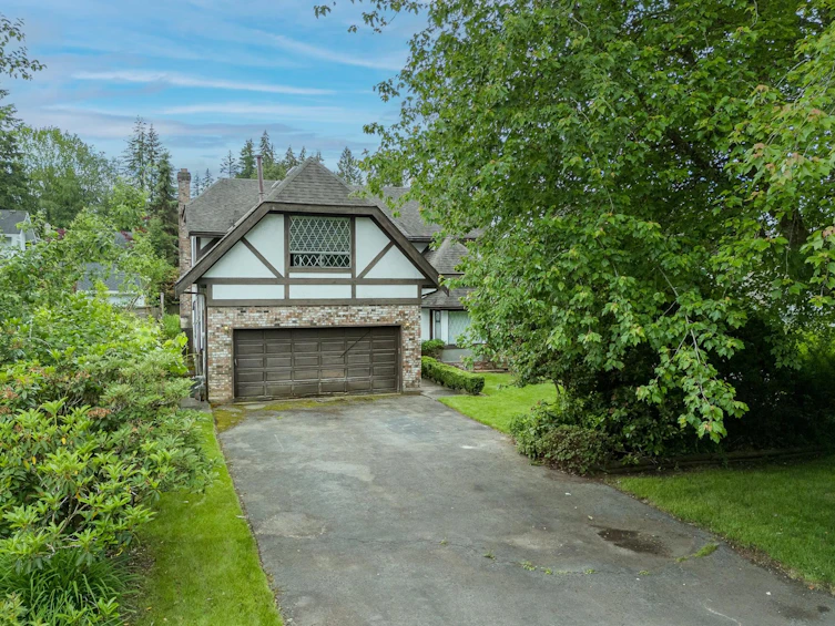 3893 Brockton Crescent, North Vancouver, BC, V7G 2L6 - 2