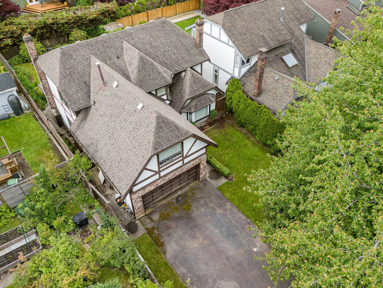 3893 Brockton Crescent, North Vancouver, BC, V7G 2L6 - 29