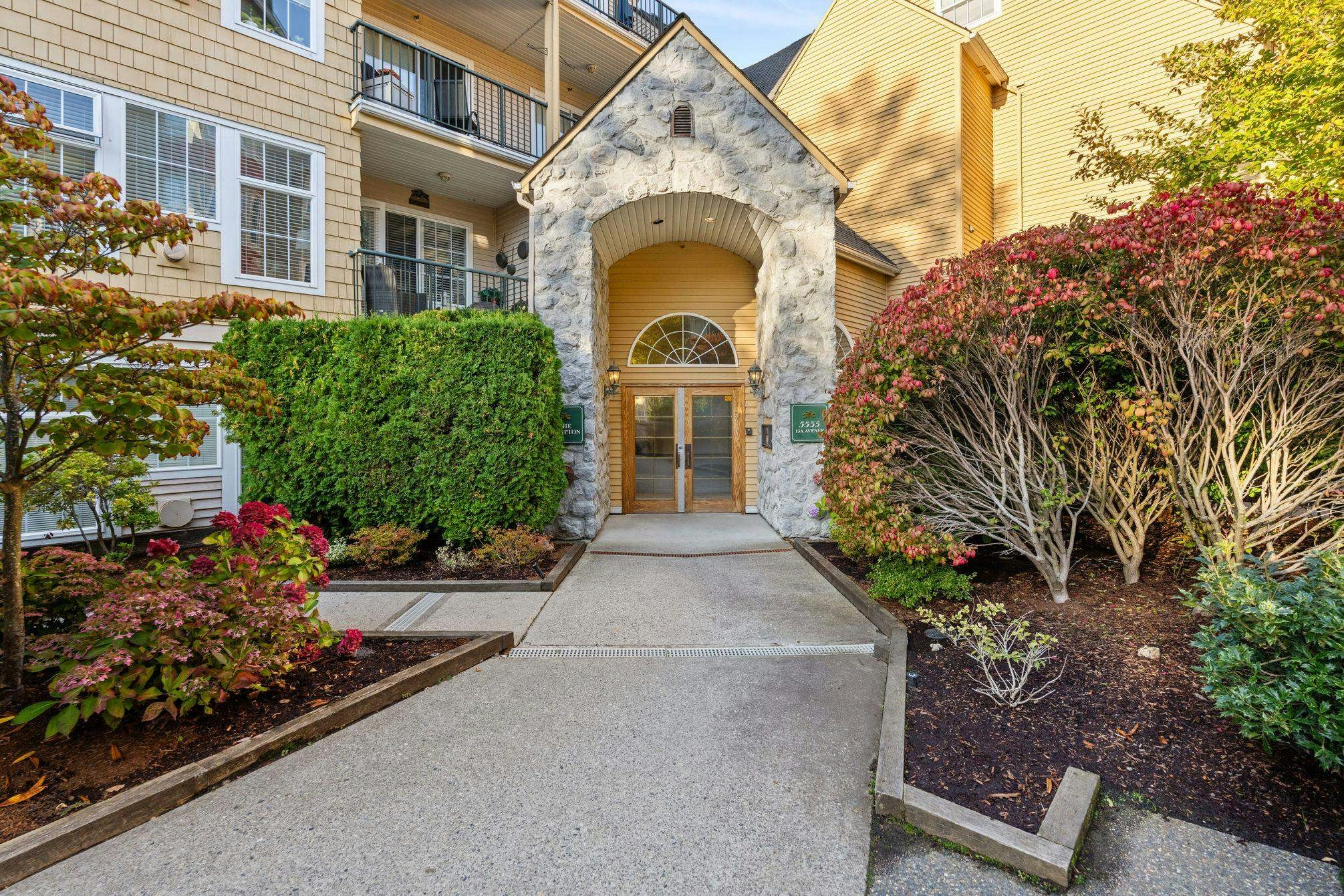 PH5-5555 13a Avenue, Delta, BC, V4M 2E7