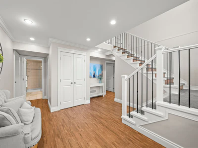 4935 Fenton Drive - 5