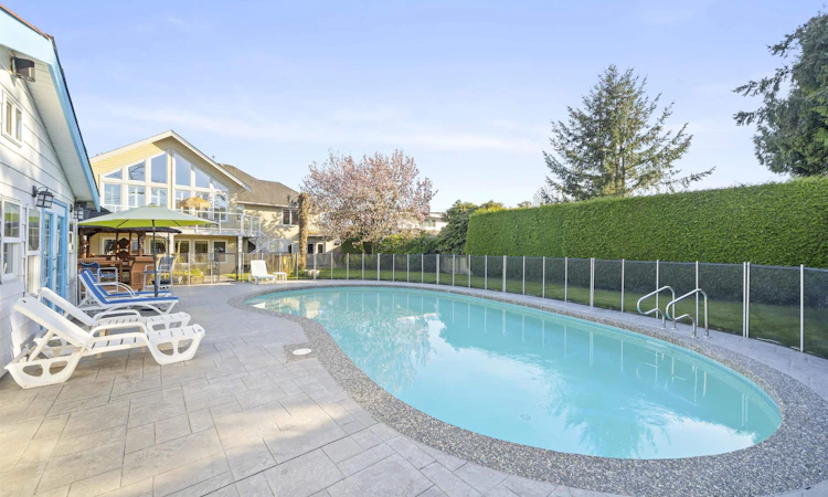 4935 Fenton Drive