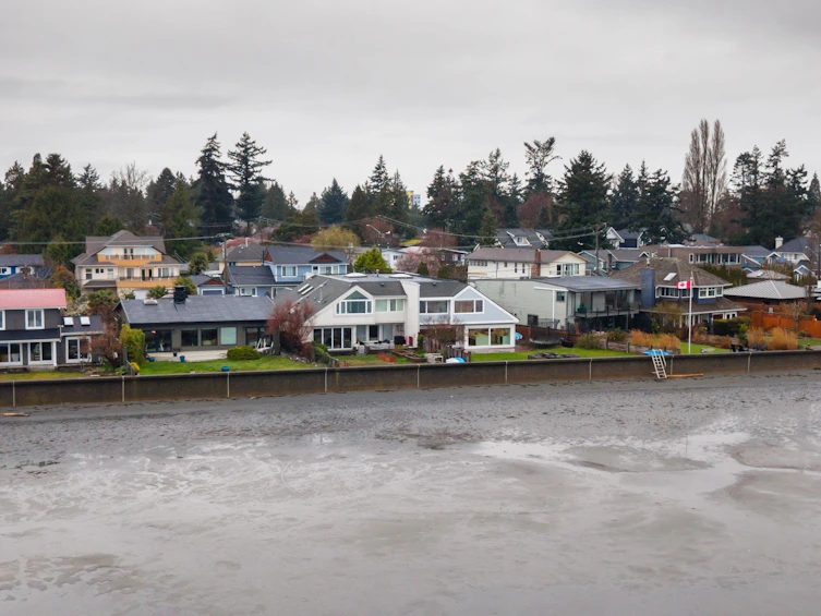 1584 Beach Grove Road, Delta, BC, V4L 1N6 - 2
