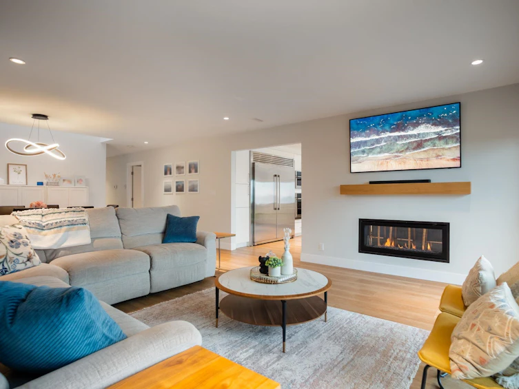 1584 Beach Grove Road, Delta, BC, V4L 1N6 - 9