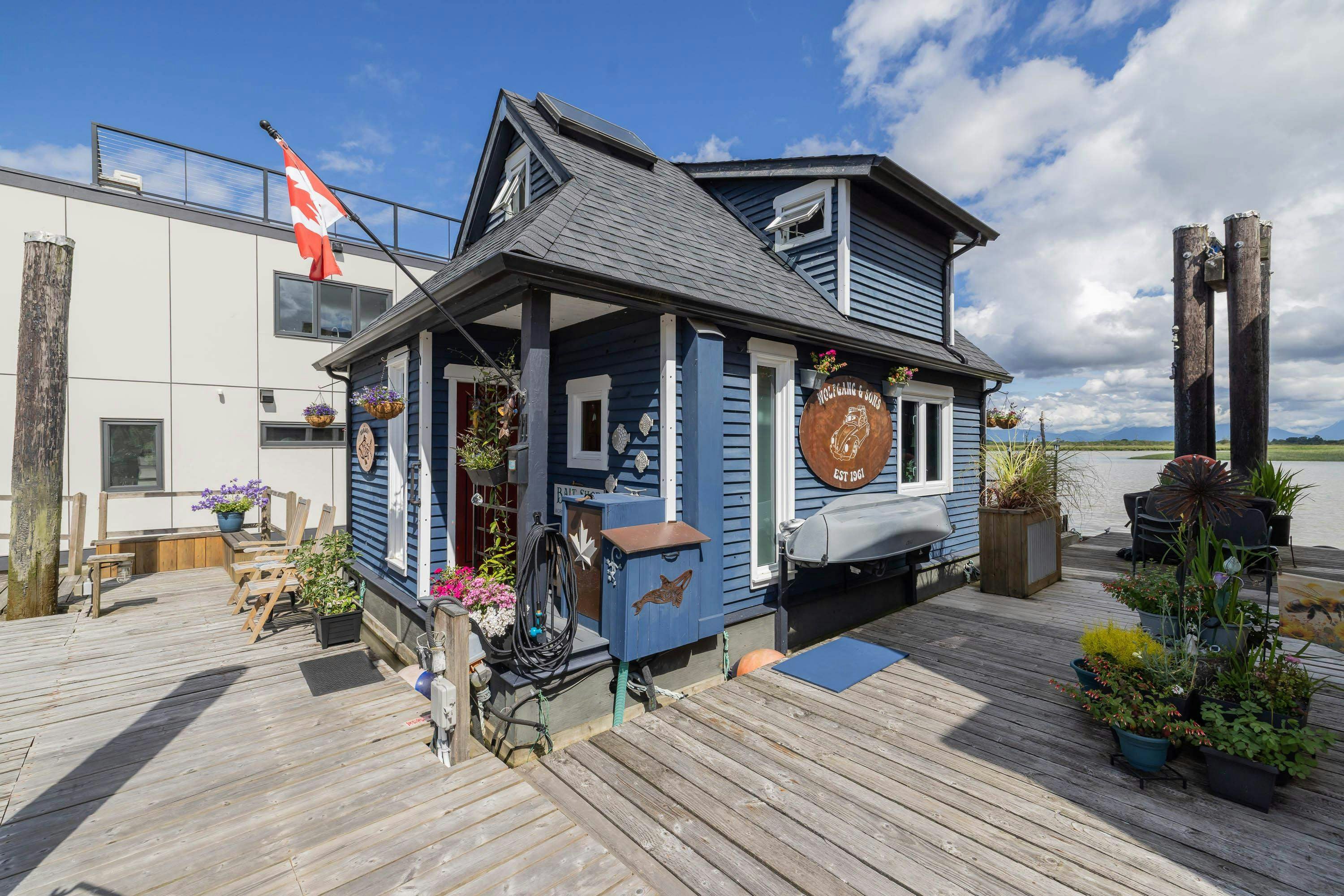 3871 W River 11 Road - 3