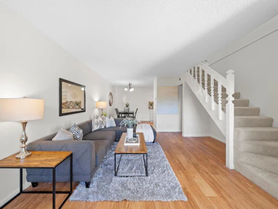 4896 47a Avenue - 5