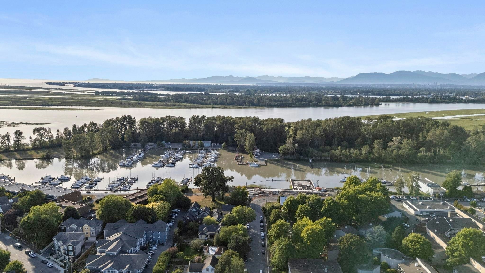 4896 47a Avenue, Delta, BC, V4K 1T4 - 36