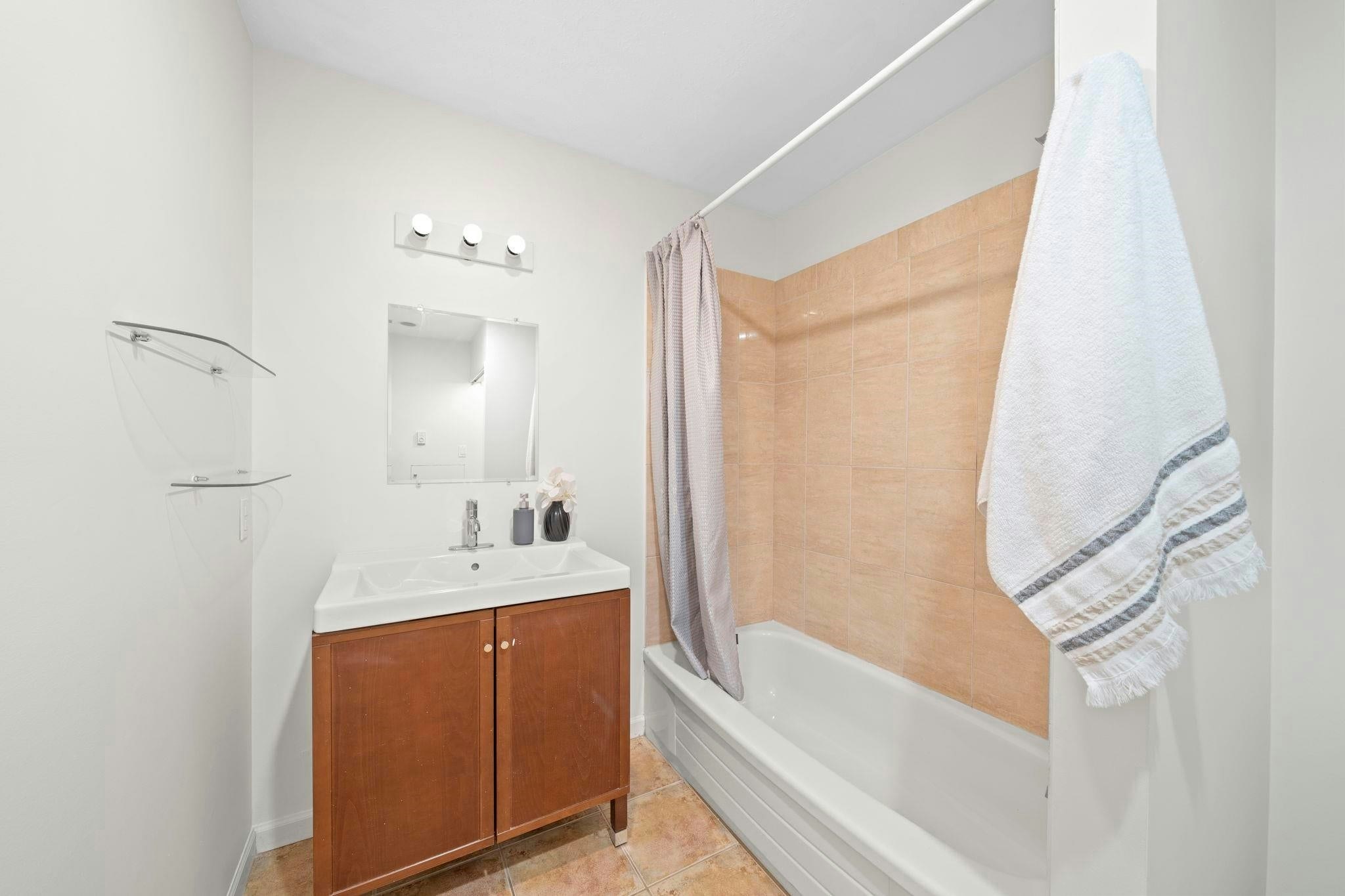 4896 47a Avenue, Delta, BC, V4K 1T4 - 20