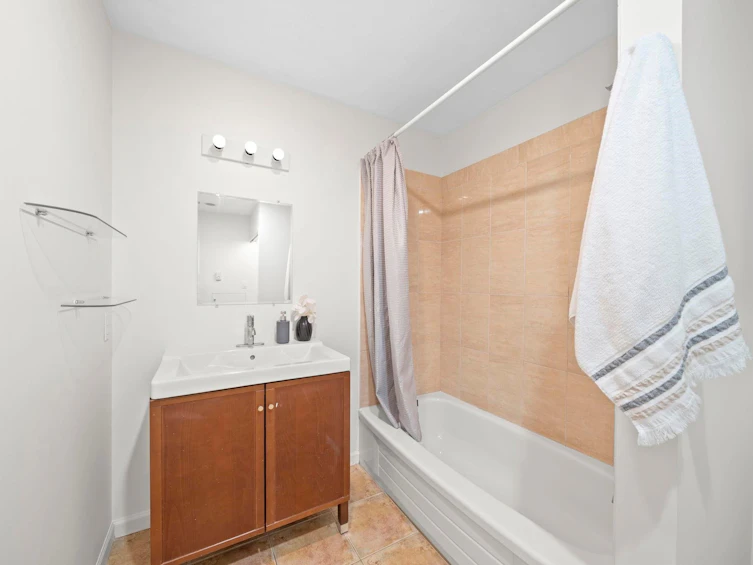 4896 47a Avenue, Delta, BC, V4K 1T4 - 20
