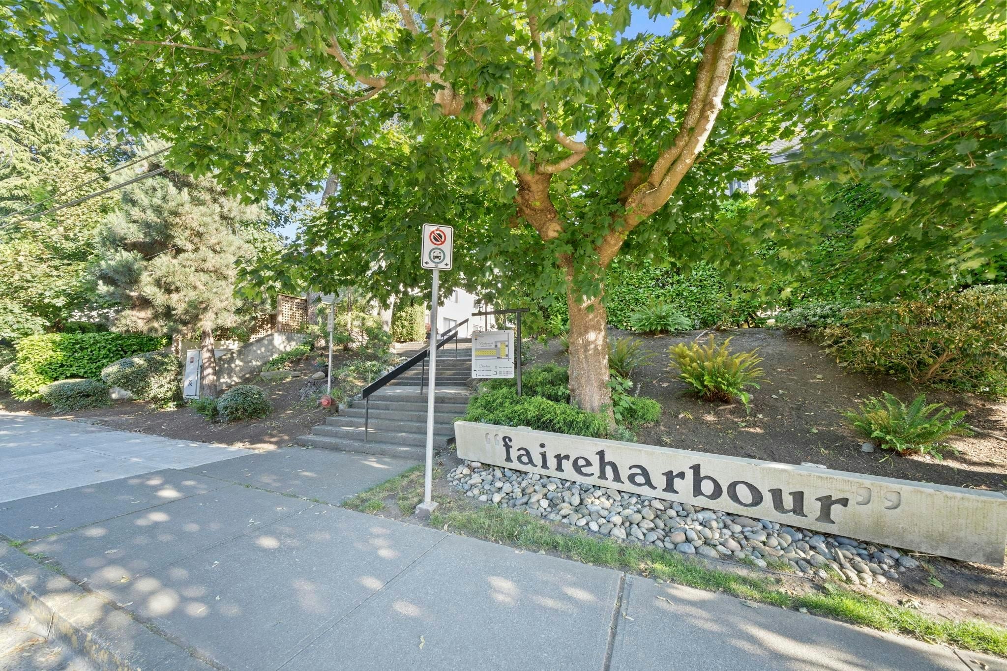4896 47a Avenue, Delta, BC, V4K 1T4 - 30