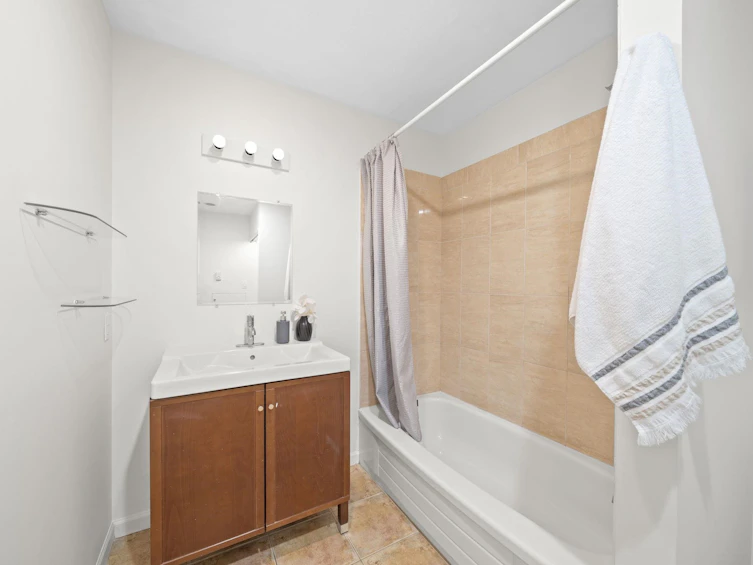 4896 47a Avenue, Delta, BC, V4K 1T4 - 20