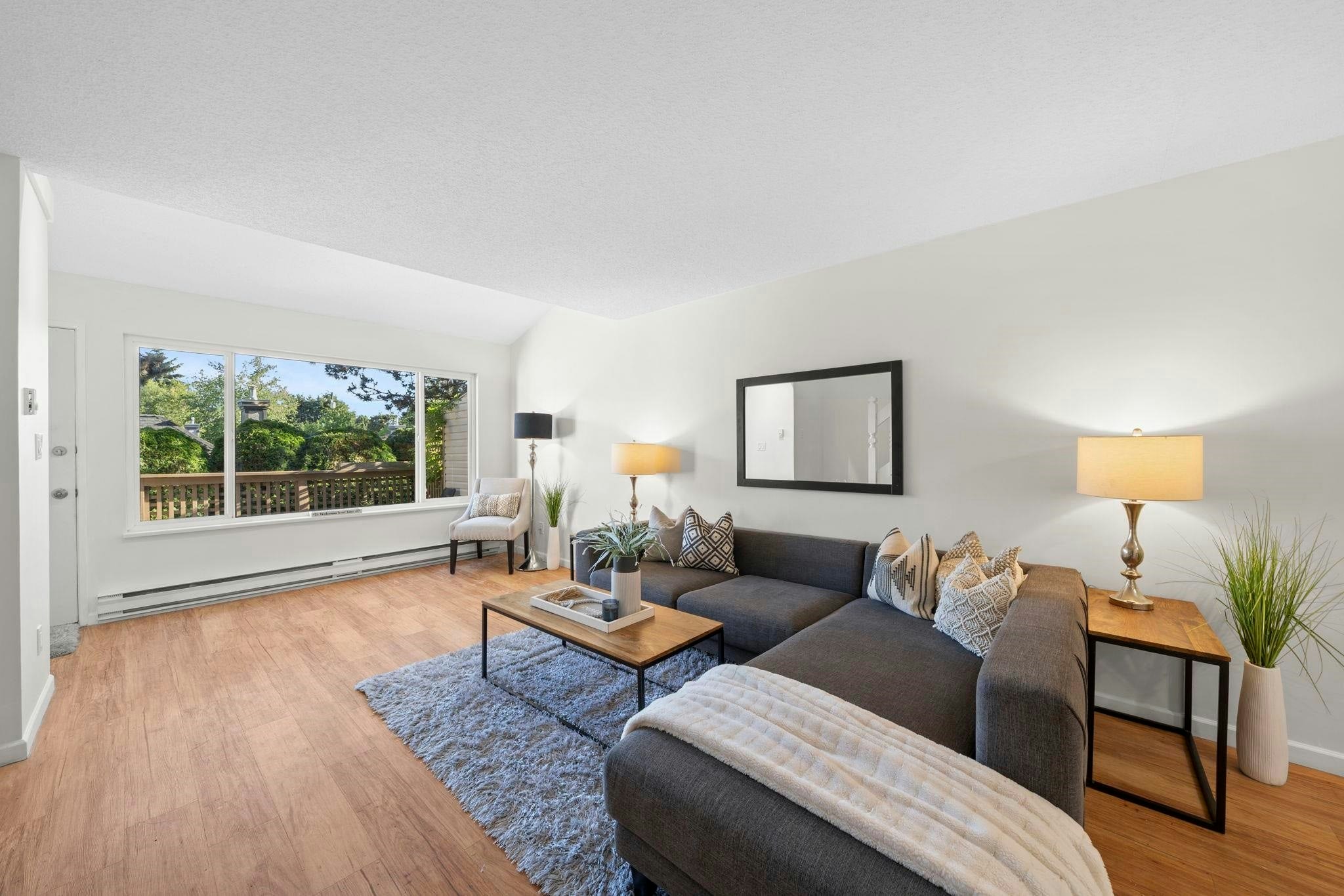 4896 47a Avenue - 3