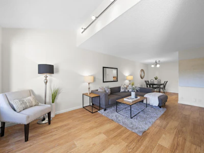 4896 47a Avenue - 3