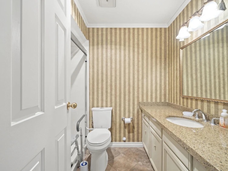 901 Jackson Way, Delta, BC, V4L 1W5 - 20