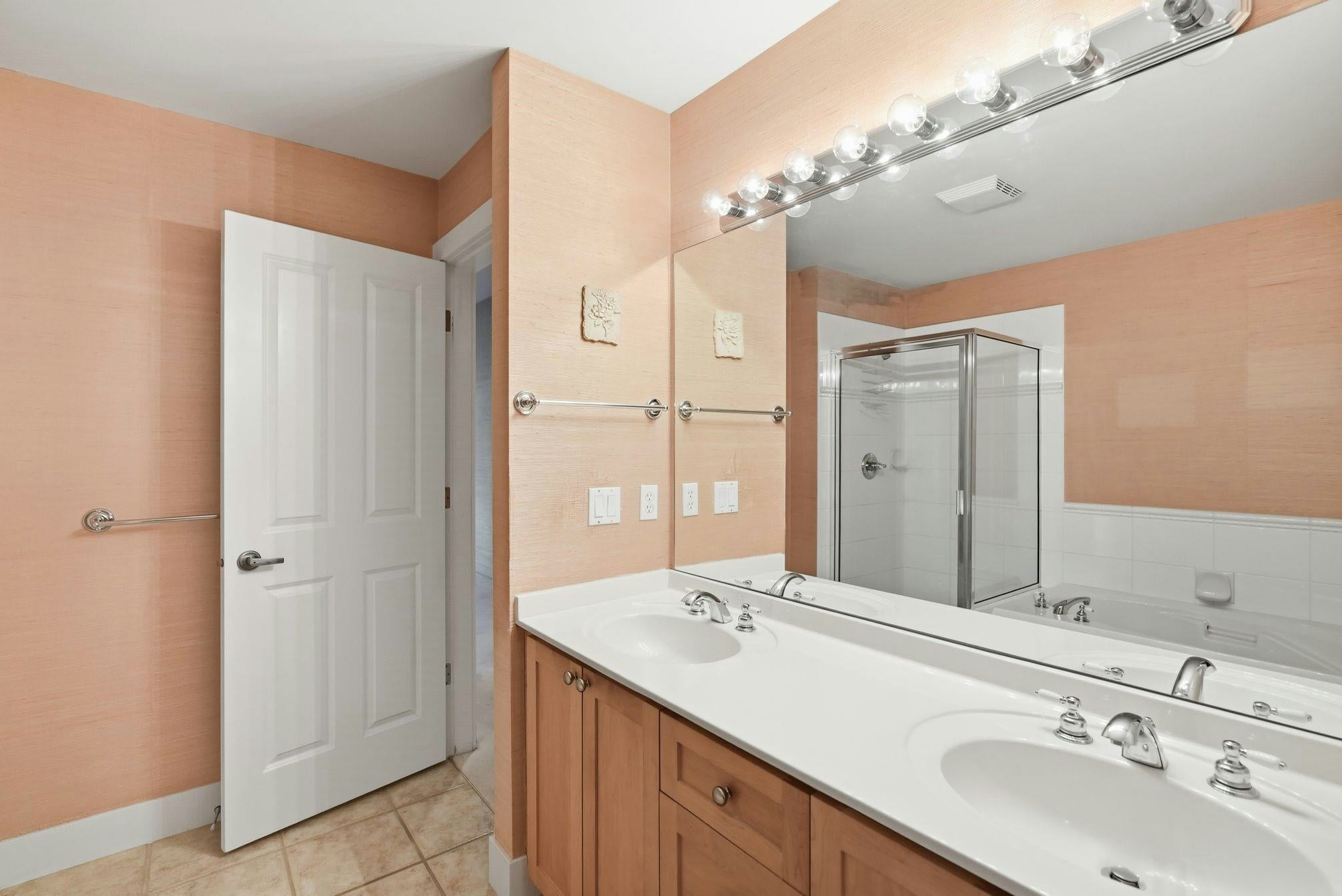 5900 Ferry 2 Road, Delta, BC, V4K 5C3 - 20