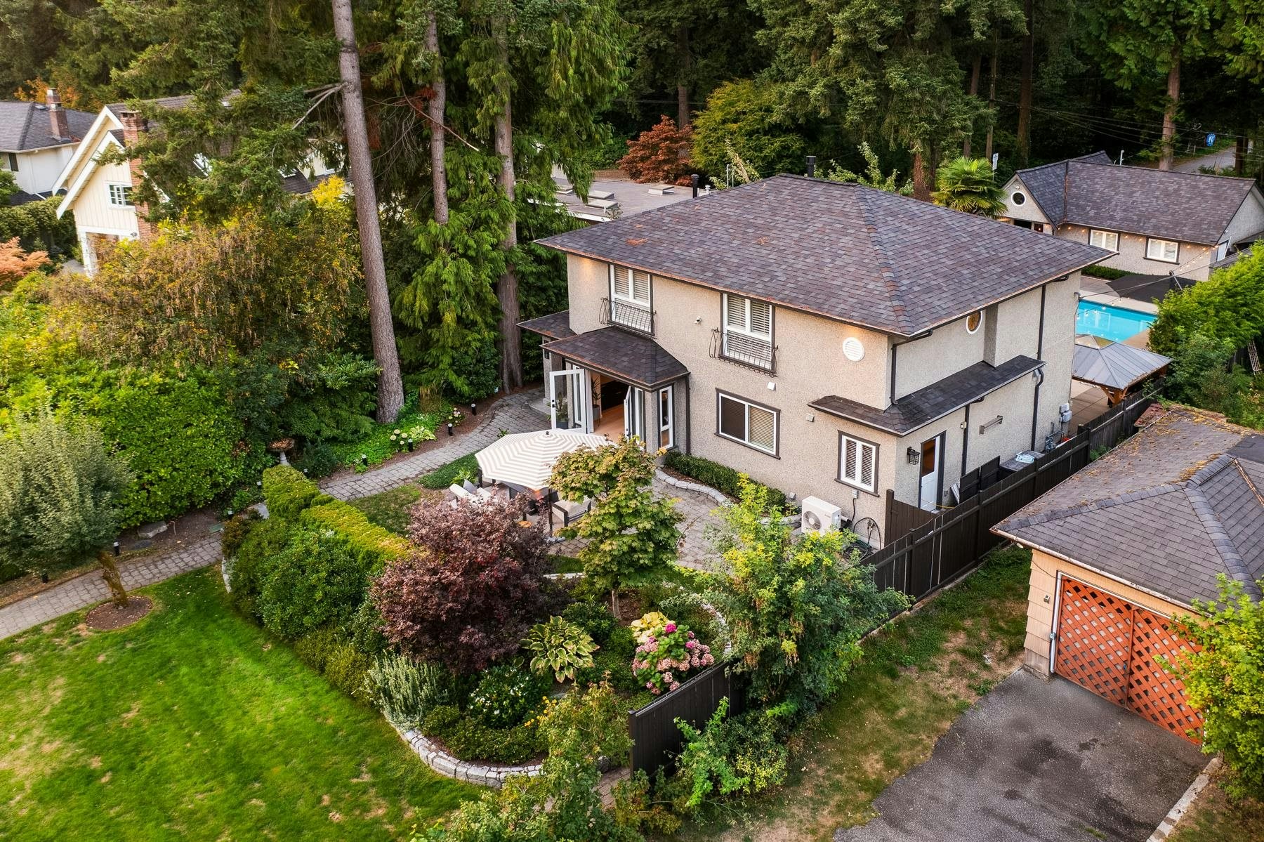 1018 W 19th Street, North Vancouver, BC, V7P 3C9