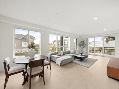 219-1792 Starling Drive - 4